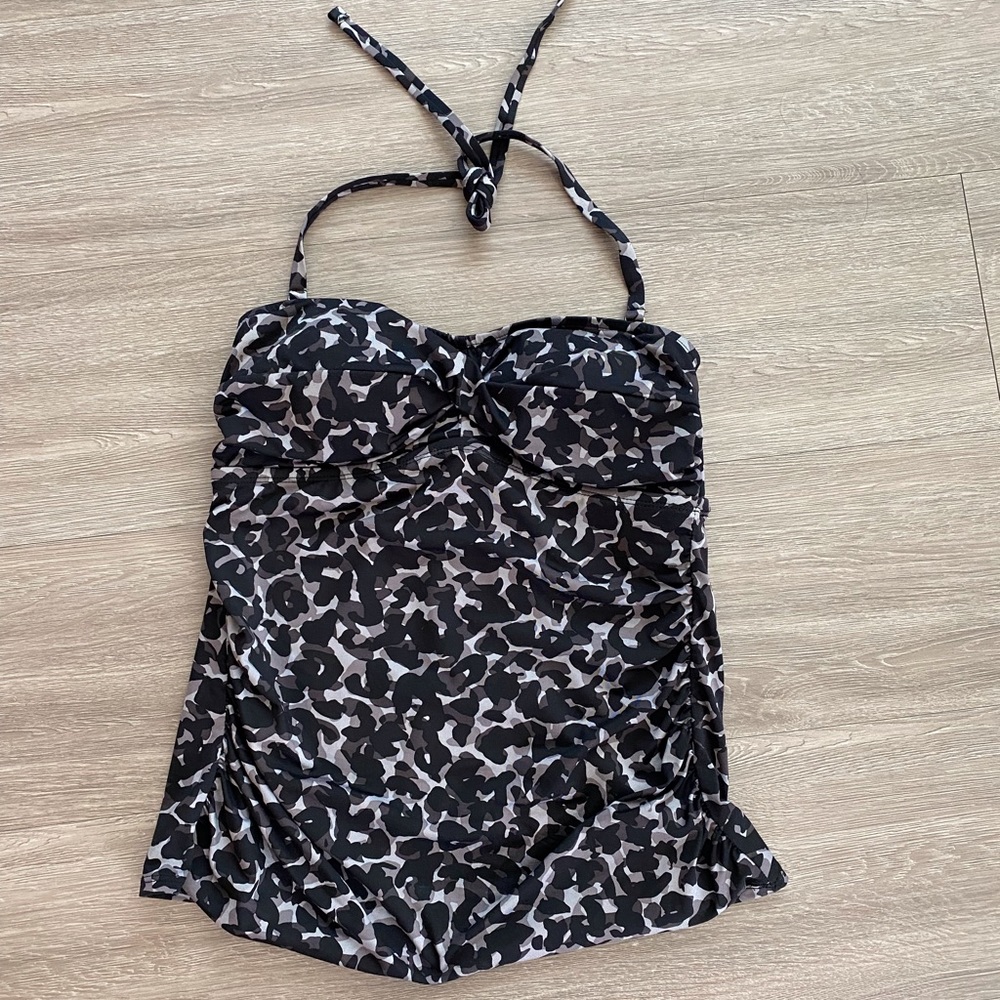 Merona tankini swim top only in size small